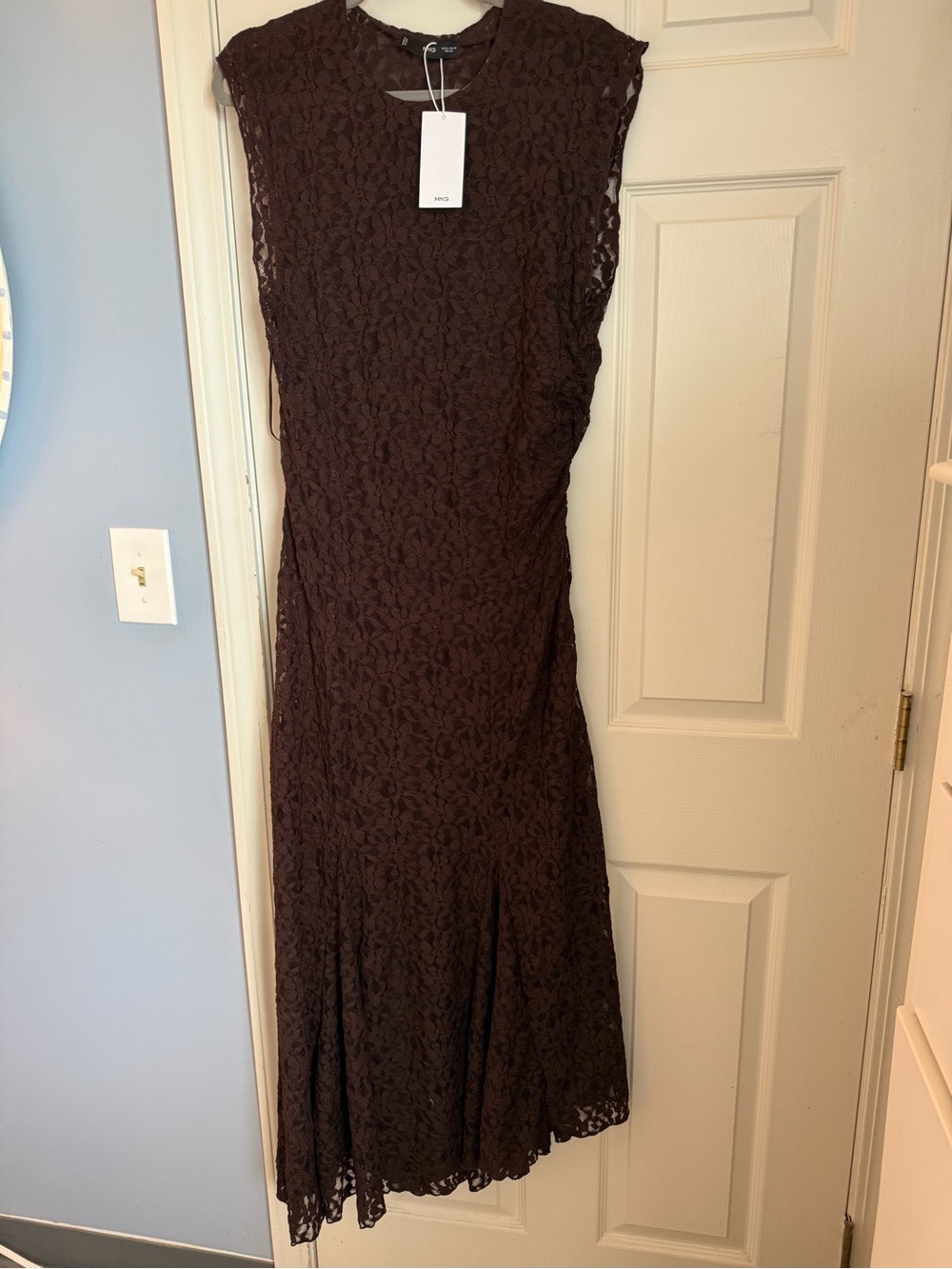 NWT Mango Lace Cap-Sleeve Midi Dress in Deep Brown. Size XL.